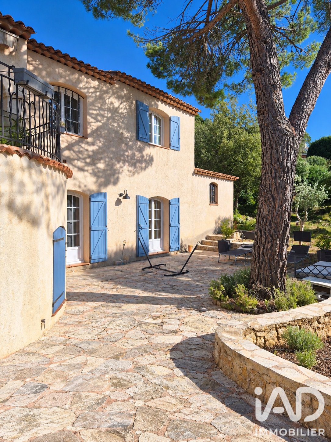 Maison à Tourtour, Provence-Alpes-Côte d'Azur, France 2 - 19086786