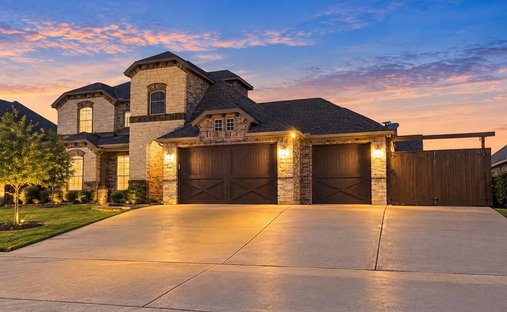 House in Burleson, Texas, United States 1
