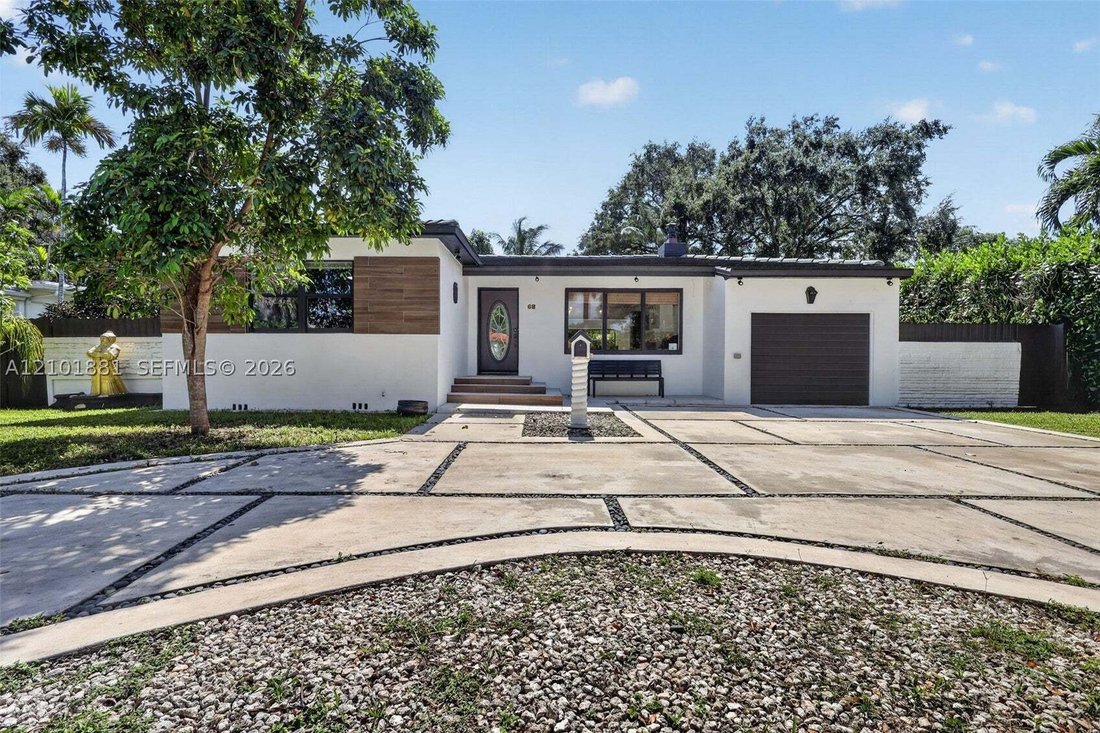 House in Miami, Florida, United States 1 - 19086190