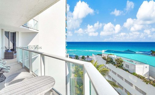 Appartement à Golden Beach, Floride, États-Unis 1