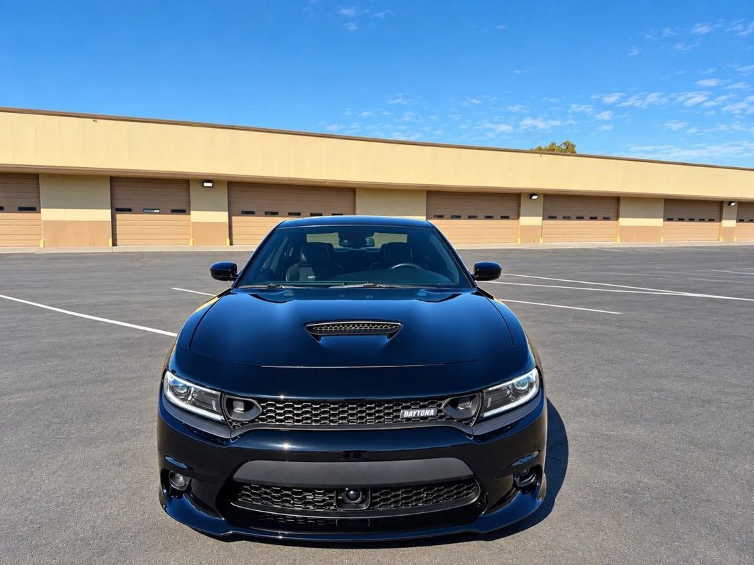 Sedan in Sacramento, CA, United States 2 - 19086414