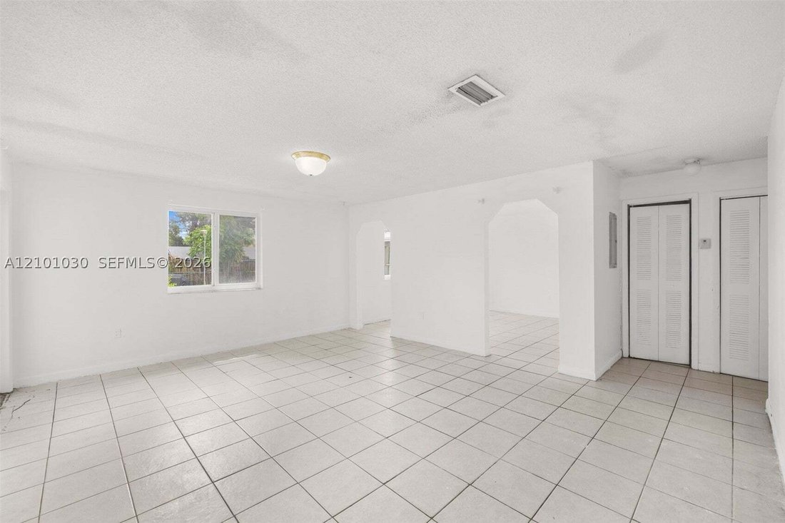 Haus in Miami, Florida, Vereinigte Staaten 5 - 19046096