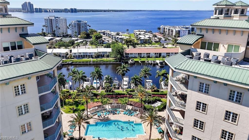Eigentumswohnung in Fort Myers, Florida, Vereinigte Staaten 1 - 19086368