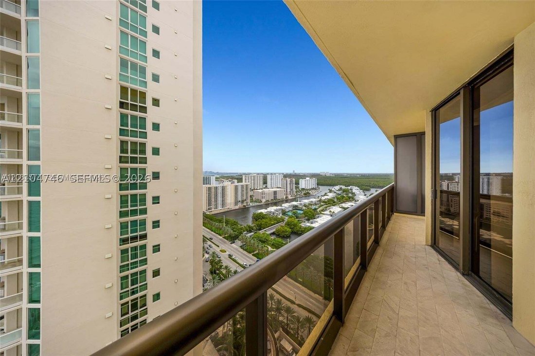 Condominio a Golden Beach, Florida, Stati Uniti 3 - 19086249