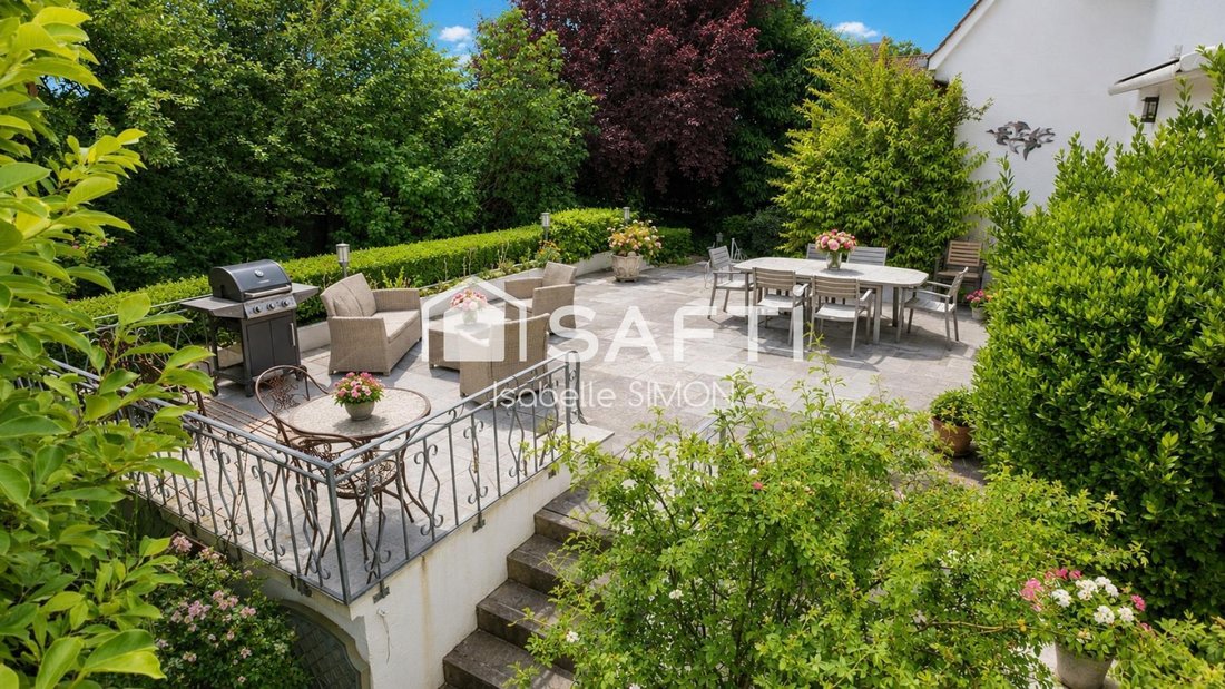 House in Montreuil-sur-Mer, Hauts-de-France, France 2 - 18305518