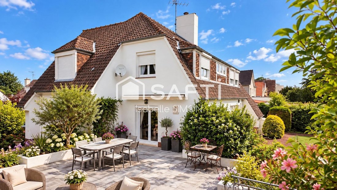House in Montreuil-sur-Mer, Hauts-de-France, France 1 - 18305518