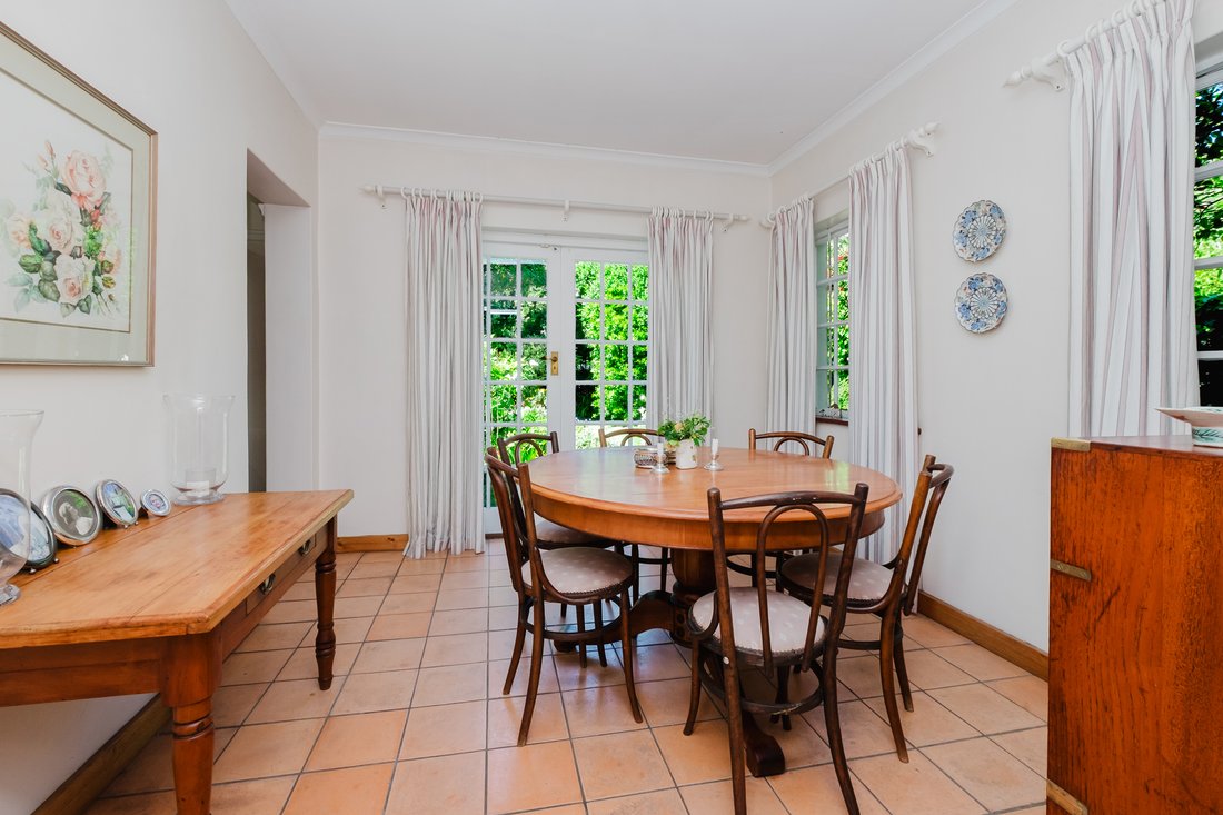 Country House in Rondebosch, Southern Suburbs, Cape Town 5 - 19086729