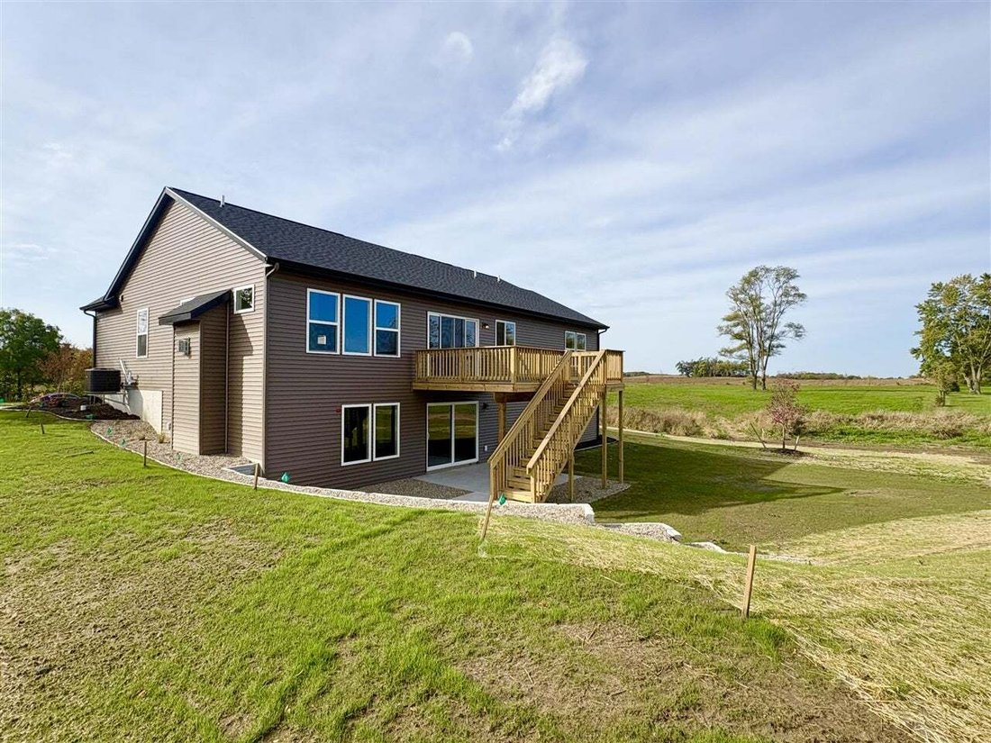 Casa en Dorr, Míchigan, Estados Unidos 4 - 18308407