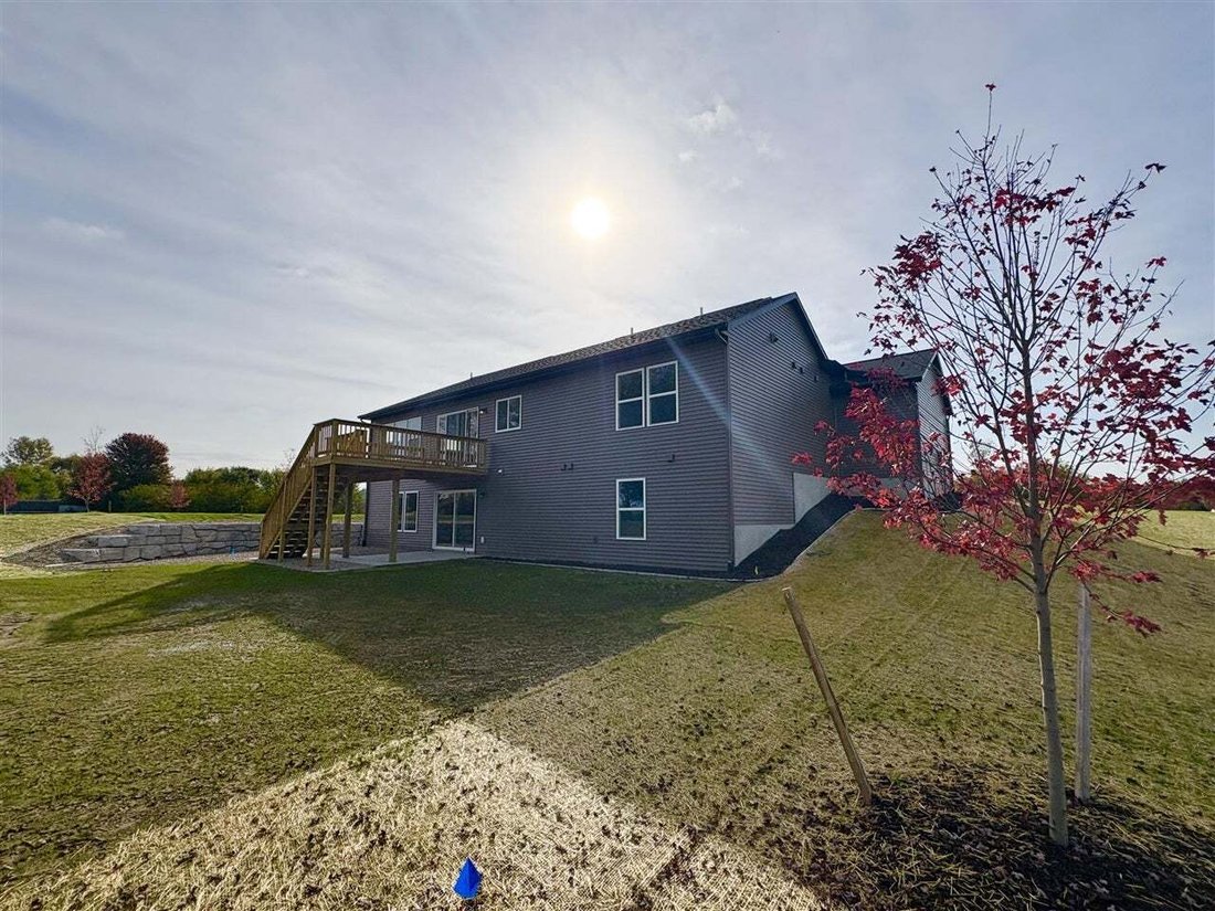 Casa en Dorr, Míchigan, Estados Unidos 3 - 18308407