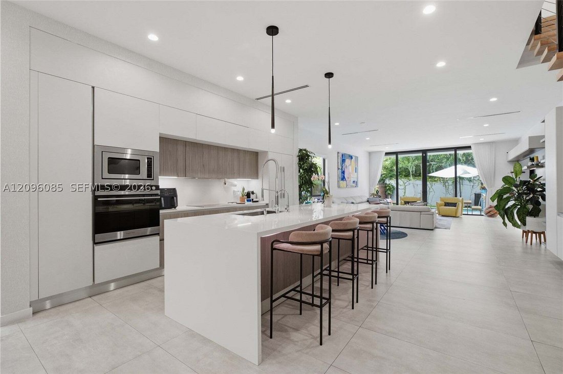 Townhouse en Miami, Florida, Estados Unidos 5 - 19086231