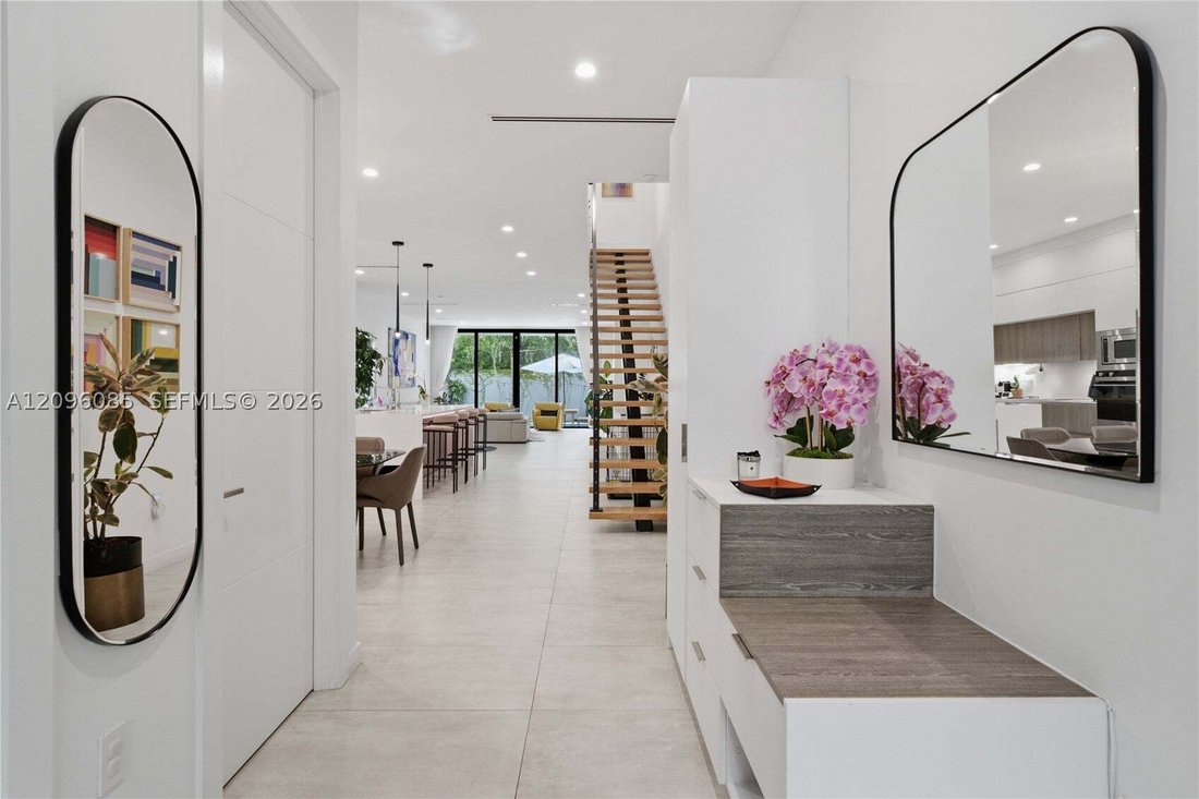 Townhouse en Miami, Florida, Estados Unidos 4 - 19086231