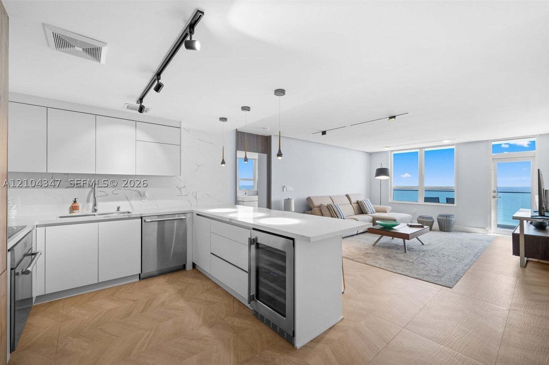 Appartement à Bal Harbour, Floride, États-Unis 1 - 19086225