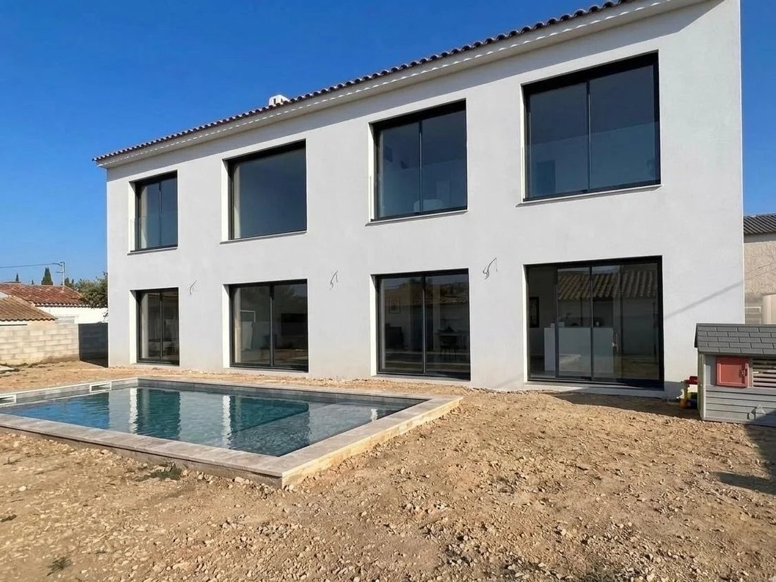 Casa en Ferrages, La Fare-les-Oliviers, Francia 1 - 19086050