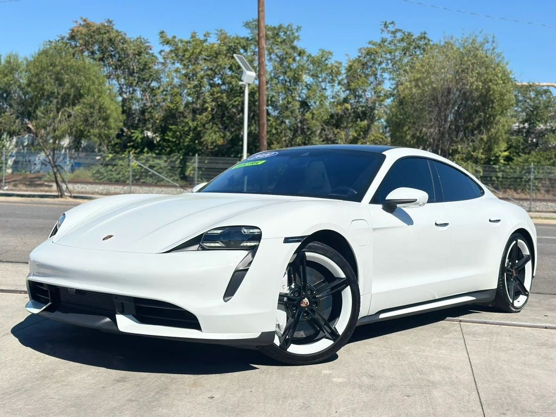 Sedan in Pacoima, CA, United States 2 - 19086407