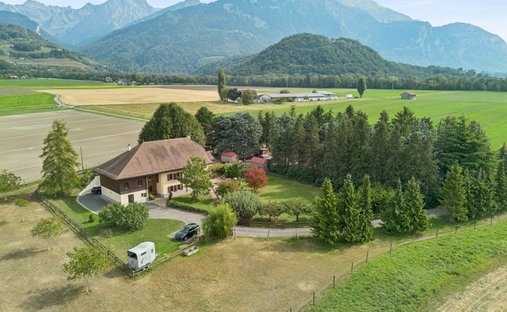 Casa a Ollon, Vaud, Svizzera 1
