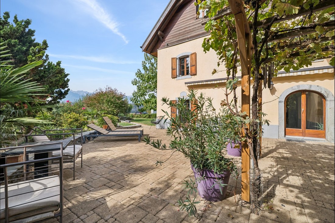 Haus in Ollon, Waadt, Schweiz 2 - 19086828