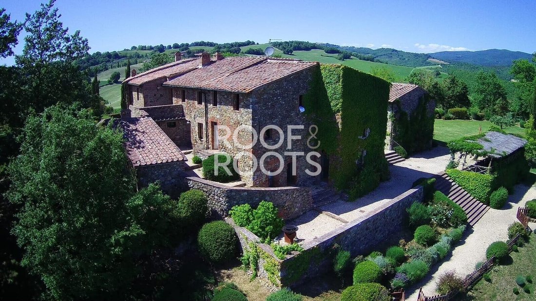 Villa en Chiusdino, Toscana, Italia 4 - 19086973