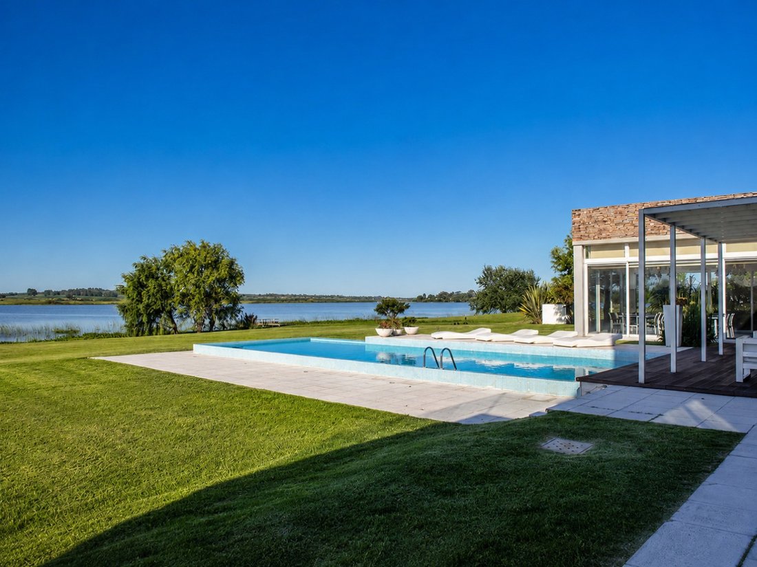 Chalet in La Capuera, Maldonado Department, Uruguay 4 - 19088822