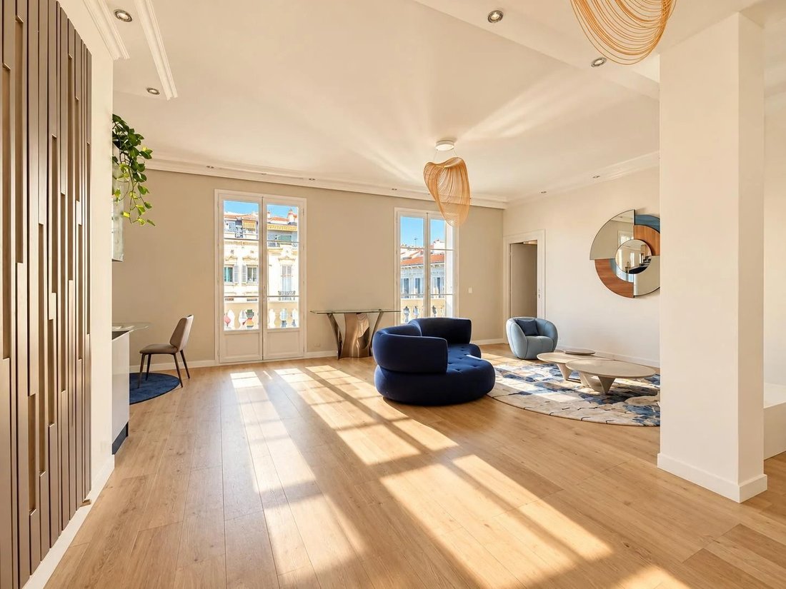 Appartement à Nice, Provence-Alpes-Côte d'Azur, France 5 - 19087549