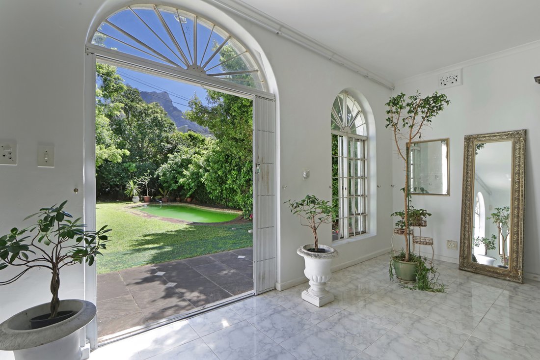 Maison à Newlands, Southern Suburbs, Le Cap 1 - 19088677