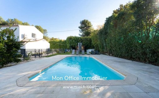Maison à Mimet, Provence-Alpes-Côte d'Azur, France 1