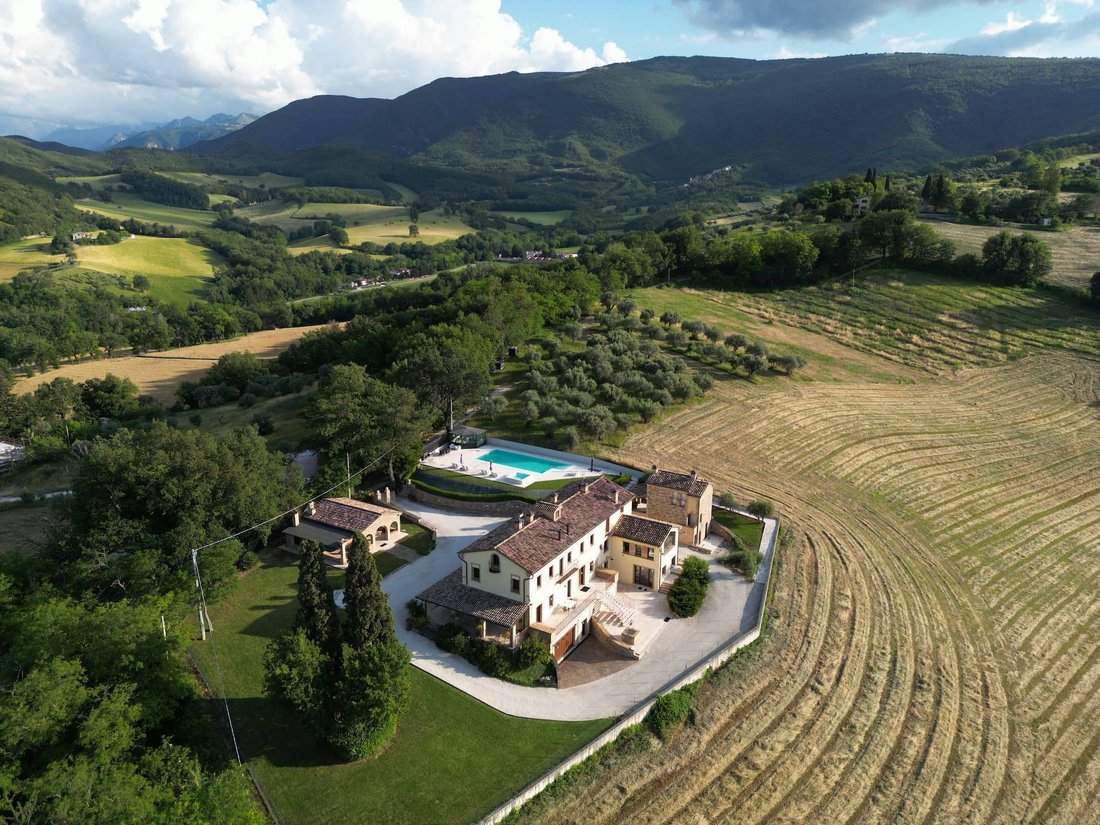 Casa de Campo en Caldarola, Marcas, Italia 4 - 19091571
