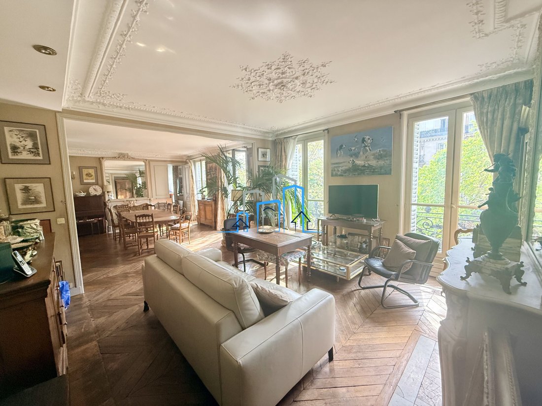 Apartamento en Granja Aux Belles-Terrage, Paris 10e Arrondissement, París 2 - 19087873