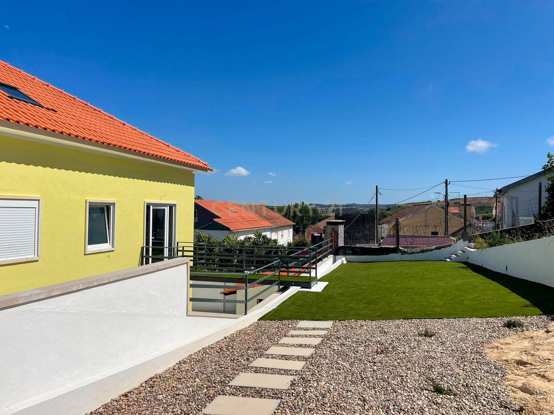 Villa in A dos Cunhados e Maceira, Lissabon, Portugal 3 - 19090441