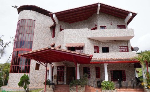 Haus in La Azulita, Mérida, Venezuela 1