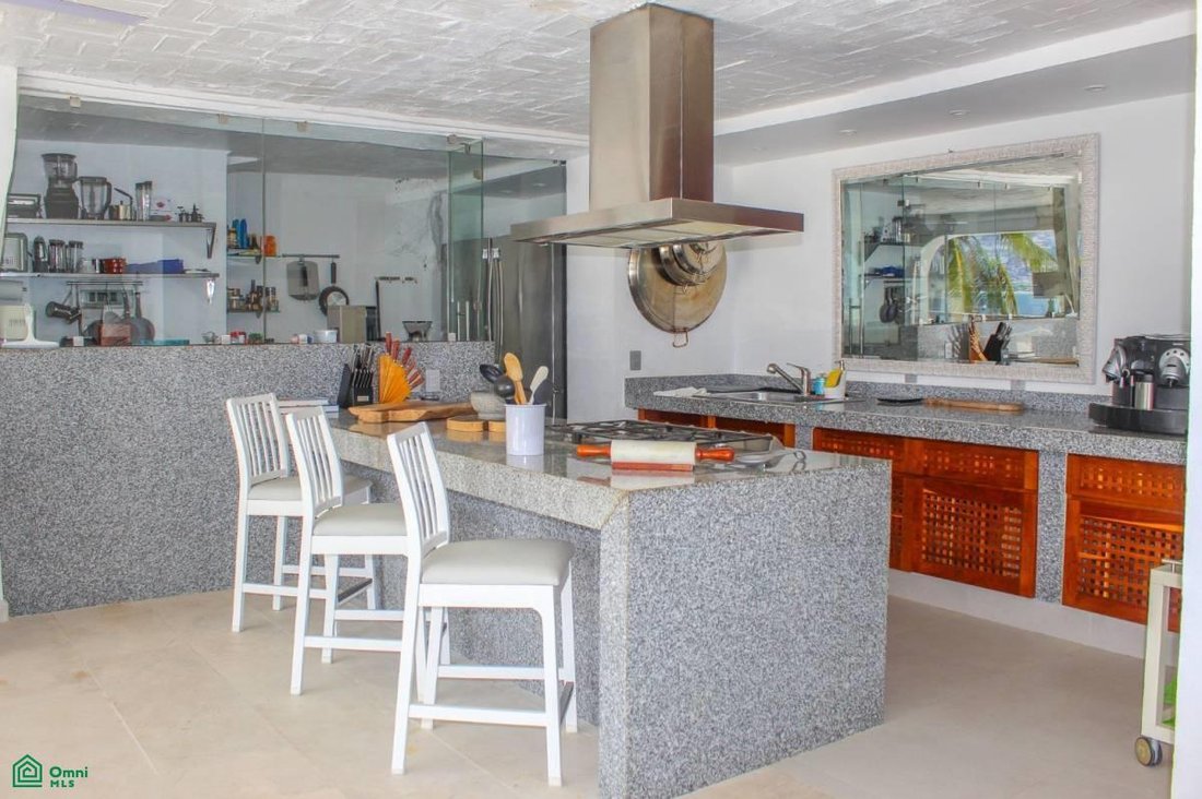 Andere in Acapulco, Guerrero, Mexiko 5 - 19091901