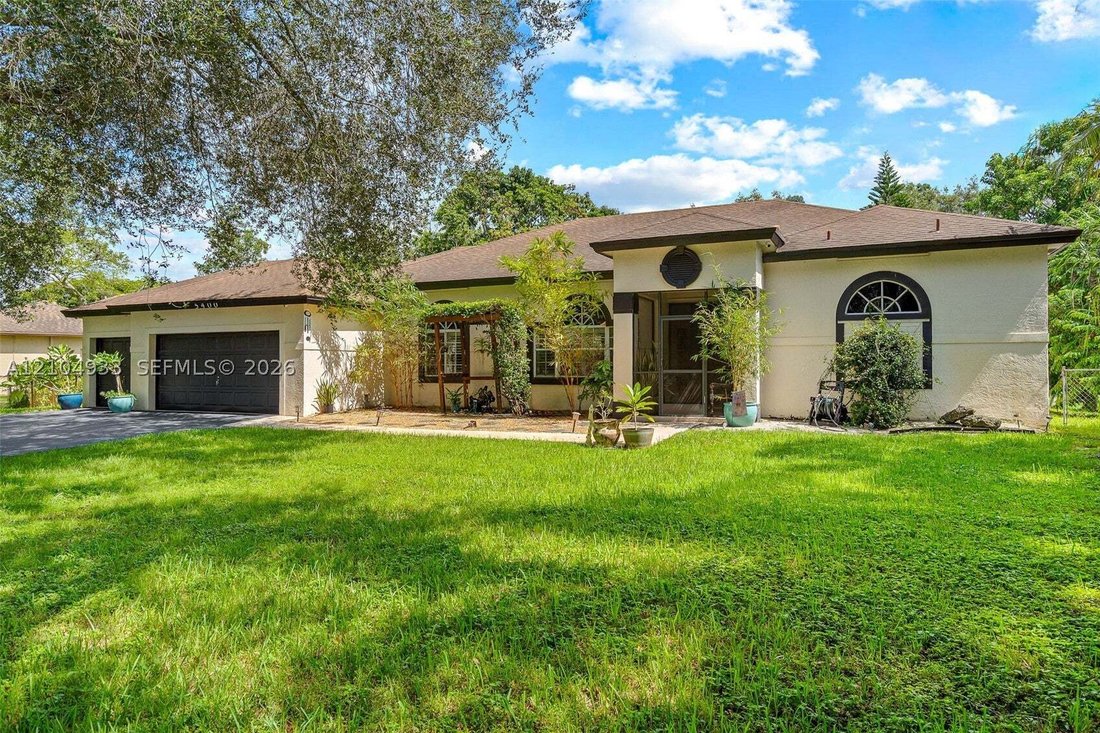 Casa en Pembroke Pines, Florida, Estados Unidos 1 - 19089705