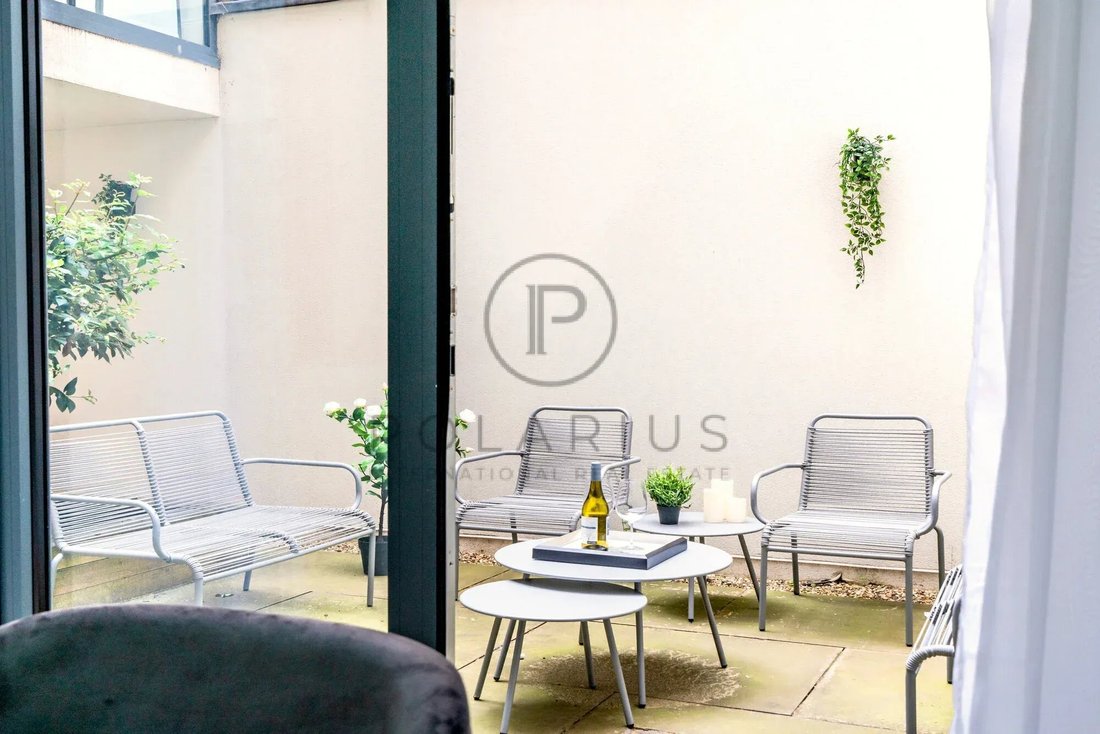 Apartment in WC2, Westminster, England 2 - 19090725