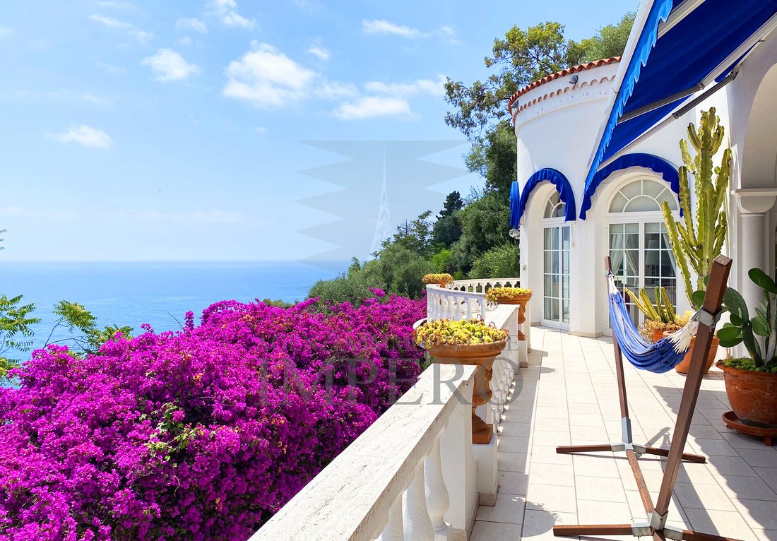 Villa in Centro Città, Ventimiglia, Ligurien 1 - 19087383