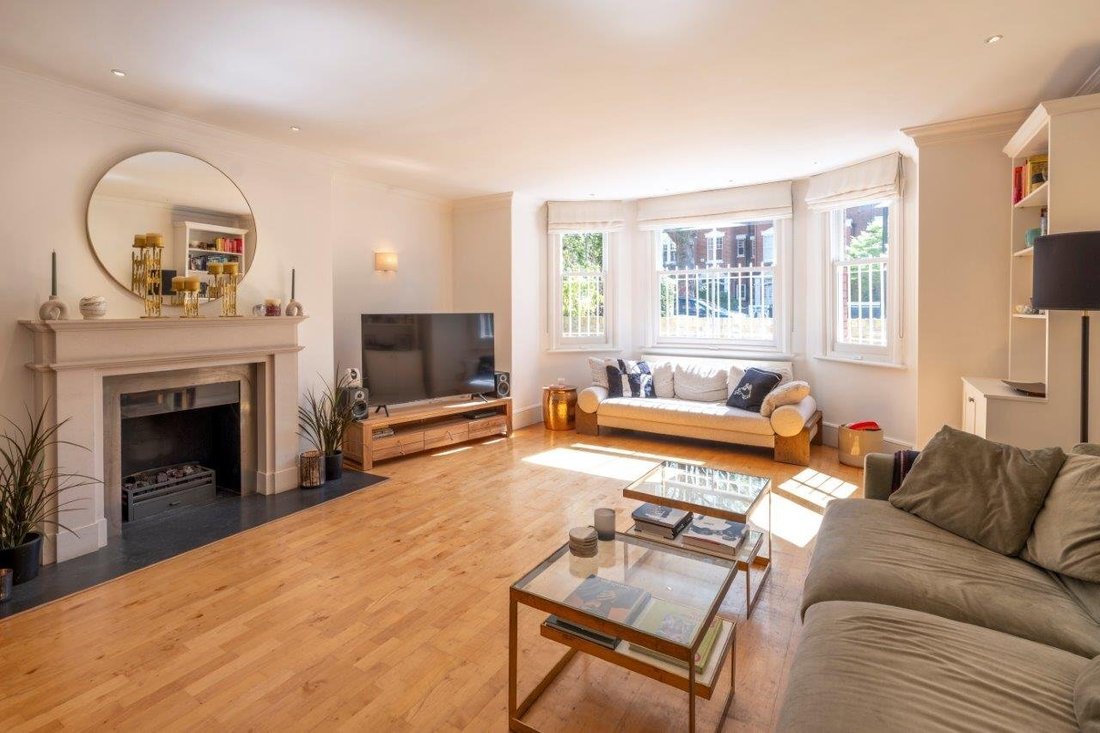 Apartment in Belsize Park, Camden, England 2 - 19092068