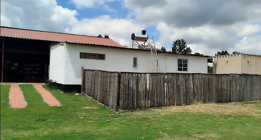 Farm Ranch in Lanseria, Gauteng, South Africa 4 - 19088611