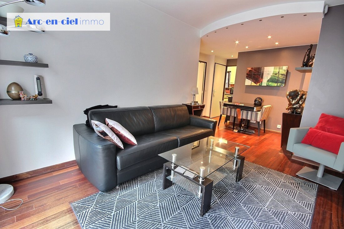 Apartamento en Granja Aux Belles-Terrage, Paris 10e Arrondissement, París 4 - 19090695