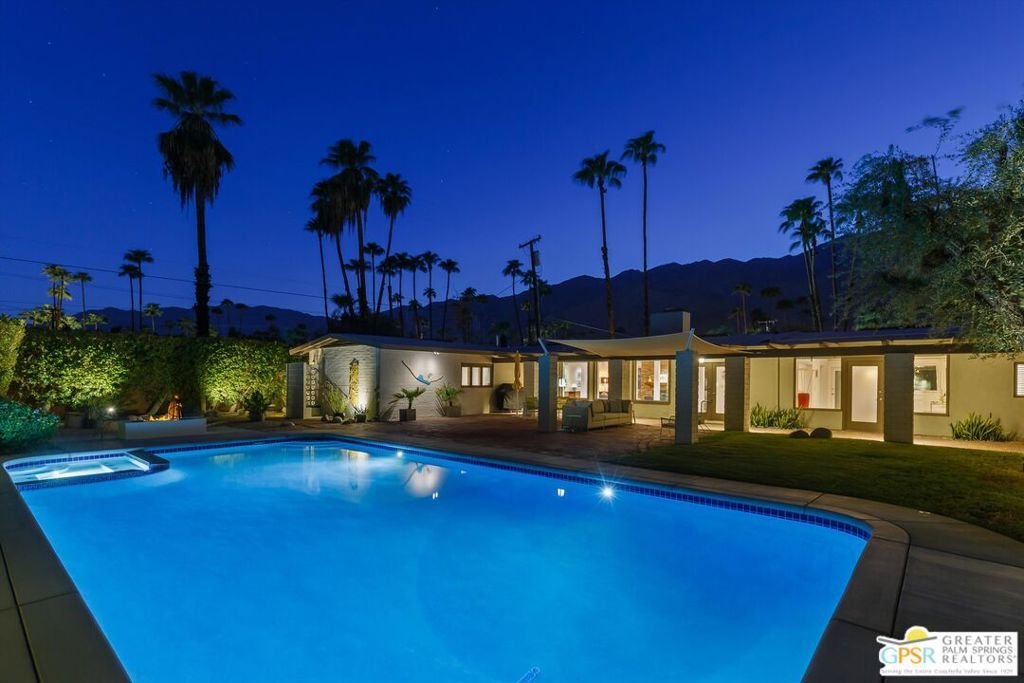 Maison à Palm Springs, Californie, États-Unis 1 - 19090011