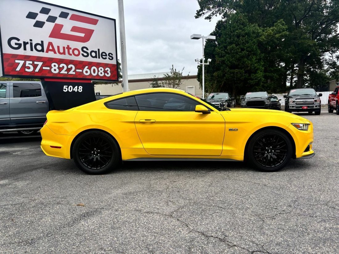 Coupe in Virginia Beach, VA, United States 2 - 19091222