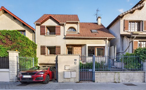 Villa in Chantiers-Prochefontaine, Versailles, Frankreich 1