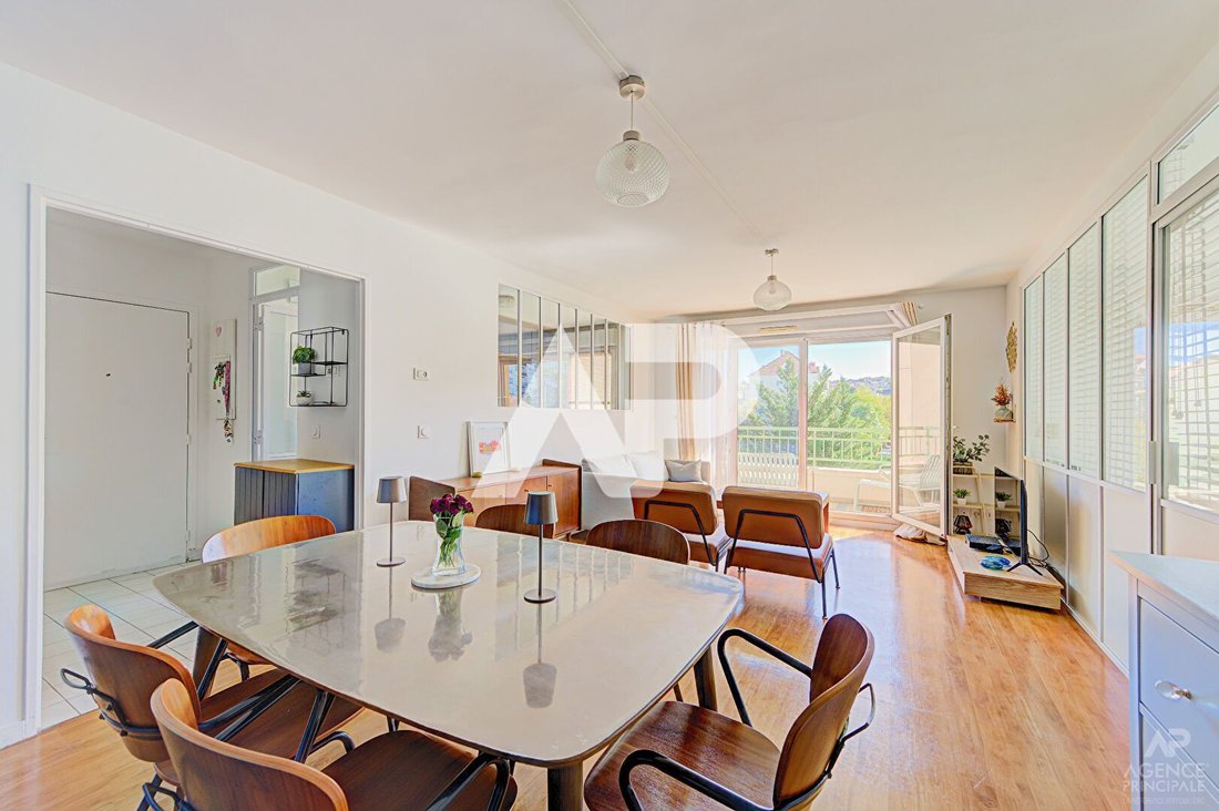 Apartamento en Centre Ville, Rueil-Malmaison, Francia 1 - 19090510