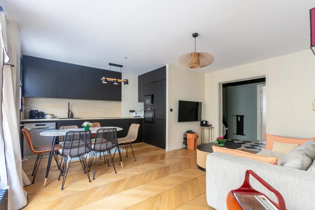 Apartment in Invalides, Paris 7e Arrondissement, Paris 1 - 19087794