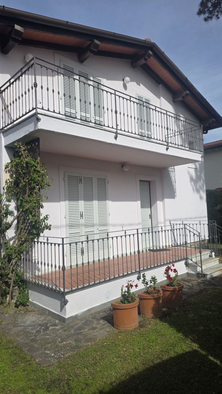 Villa in Pietrasanta, Toskana, Italien 1 - 19087267