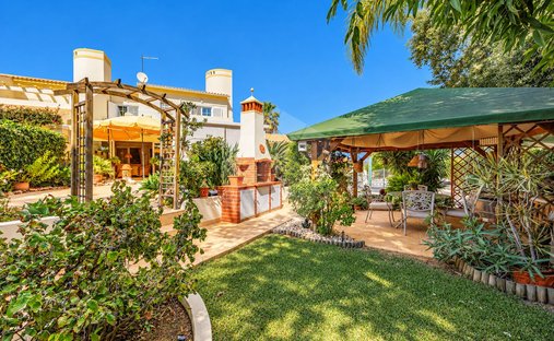 Villa en Praia dos Pescadores, Olhos de Agua, Portugal 1