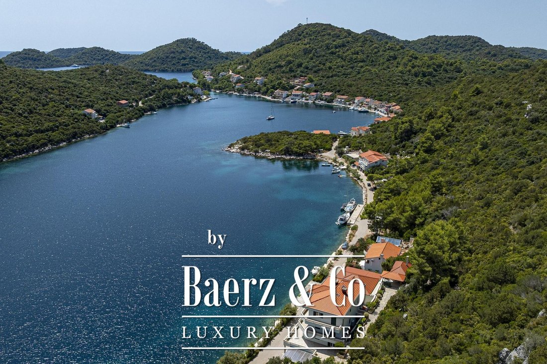 Villa in Lastovo, Dubrovnik-Neretva County, Croatia 3 - 19089588