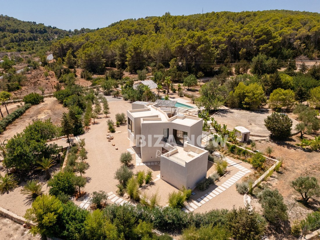 Villa à Santa Eulària des Riu, Îles Baléares, Espagne 2 - 18732874