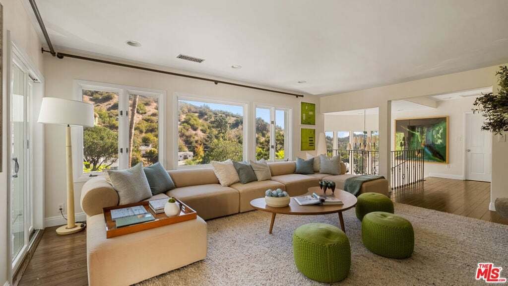 Casa a Beverly Hills, California, Stati Uniti 1 - 19090002