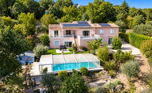 Villa in Le Tignet, Provence-Alpes-Côte d'Azur, France 1
