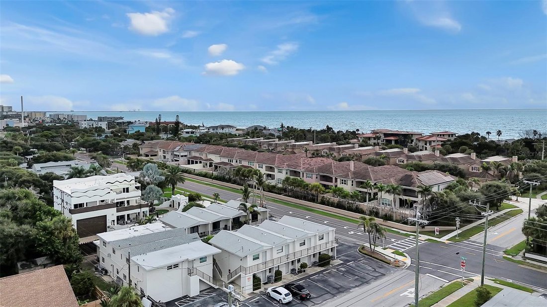 Autres à Cocoa Beach, Floride, États-Unis 5 - 19089815