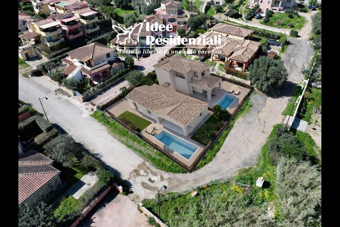 Villa en Olbia, Sardaigne, Italie 4 - 19091324
