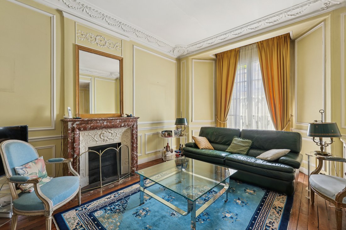 Appartamento a Gros Caillou, Paris 7e Arrondissement, Parigi 3 - 19087736